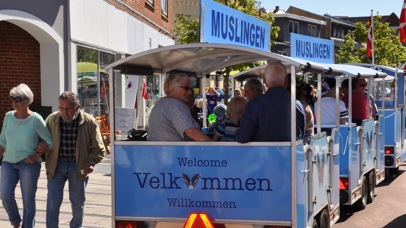 Shopping in the town of mussels, Løgstør