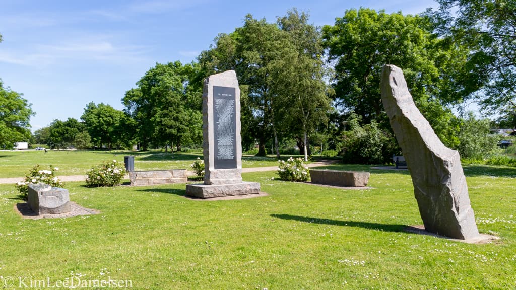 Memorial for the Lake Boat accident