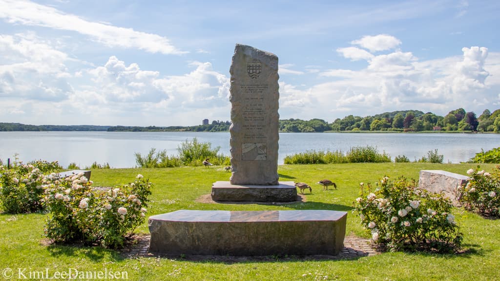Memorial for the Lake Boat accident